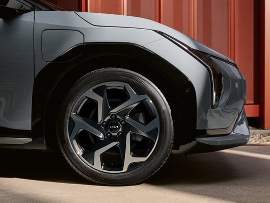 Felga aluminiowa 19" "Gisa", dwukolorowa, Kia EV4, EV4 GT-line, EV4 Fastback, EV4 Fastback GT-line