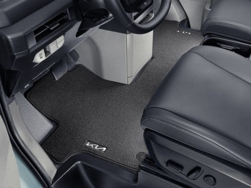 Welurowa mata pierwszego rzędu, Kia PV5