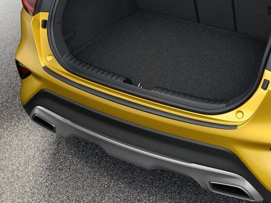 csm_1625652134_J7272ADE50BL_IM_Rear_bumper_protection_foil_black_01_b4e492a952.jpg